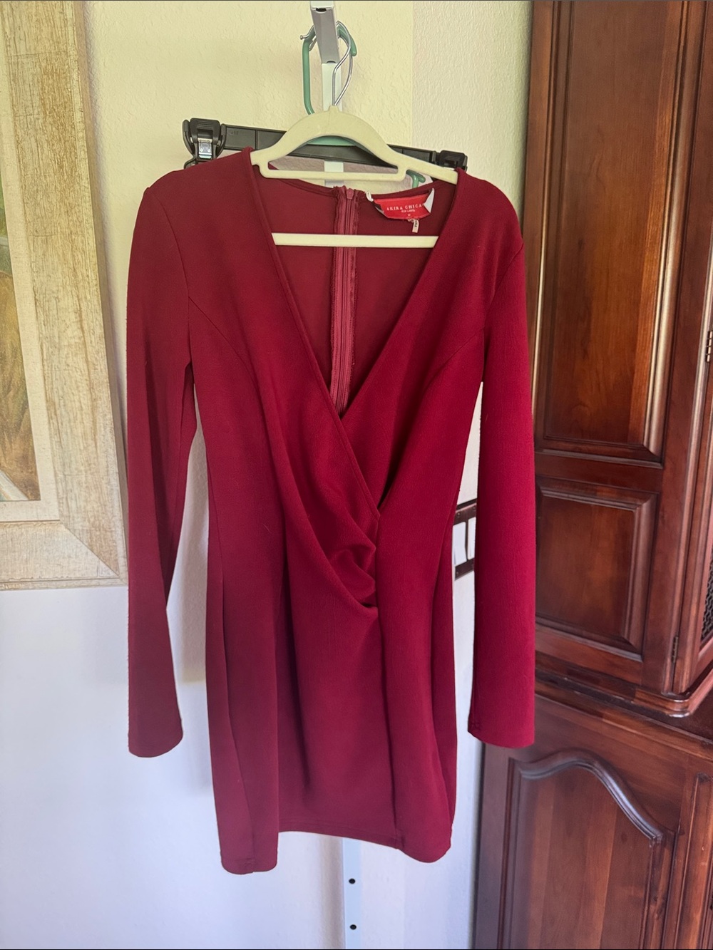Akira Red Label Long Sleeve Dress Size Medium EUC